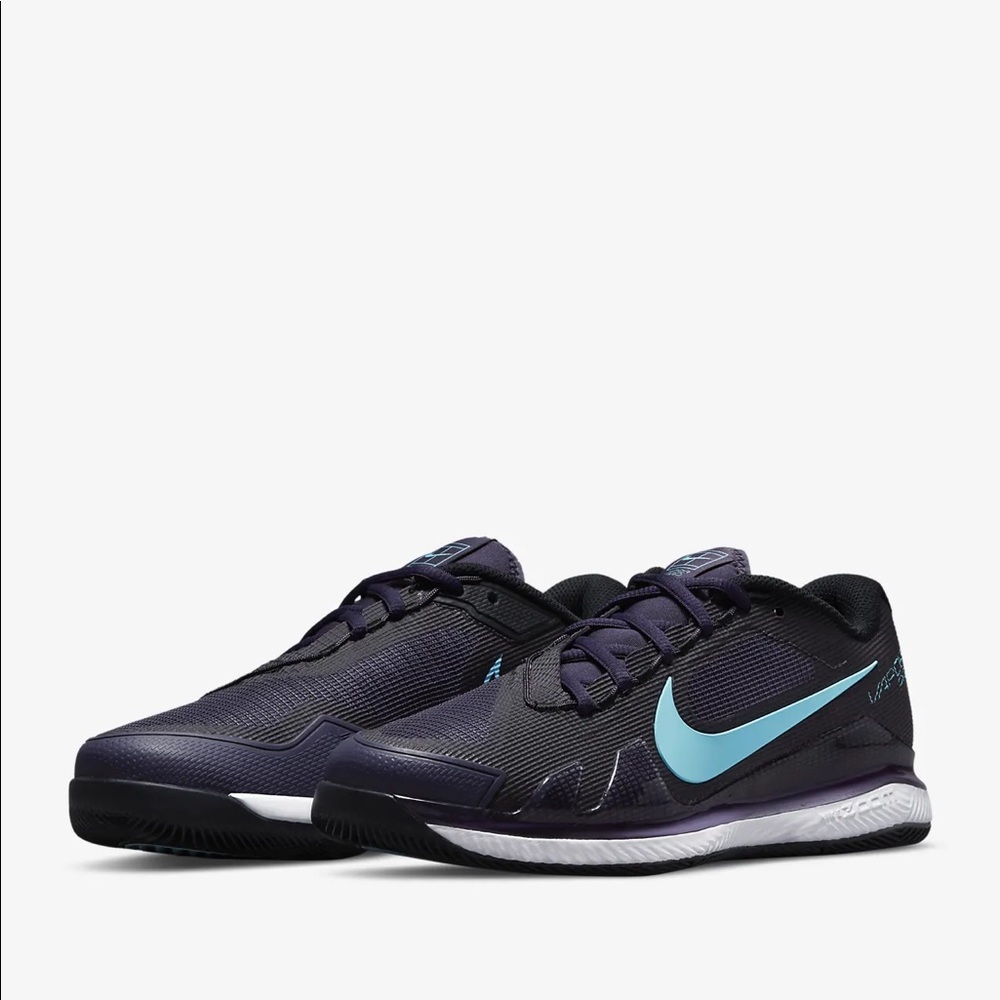 Tennis Shoe NikeCourt Air Zoom Vapor Pro CZ0222 Worn once indoors